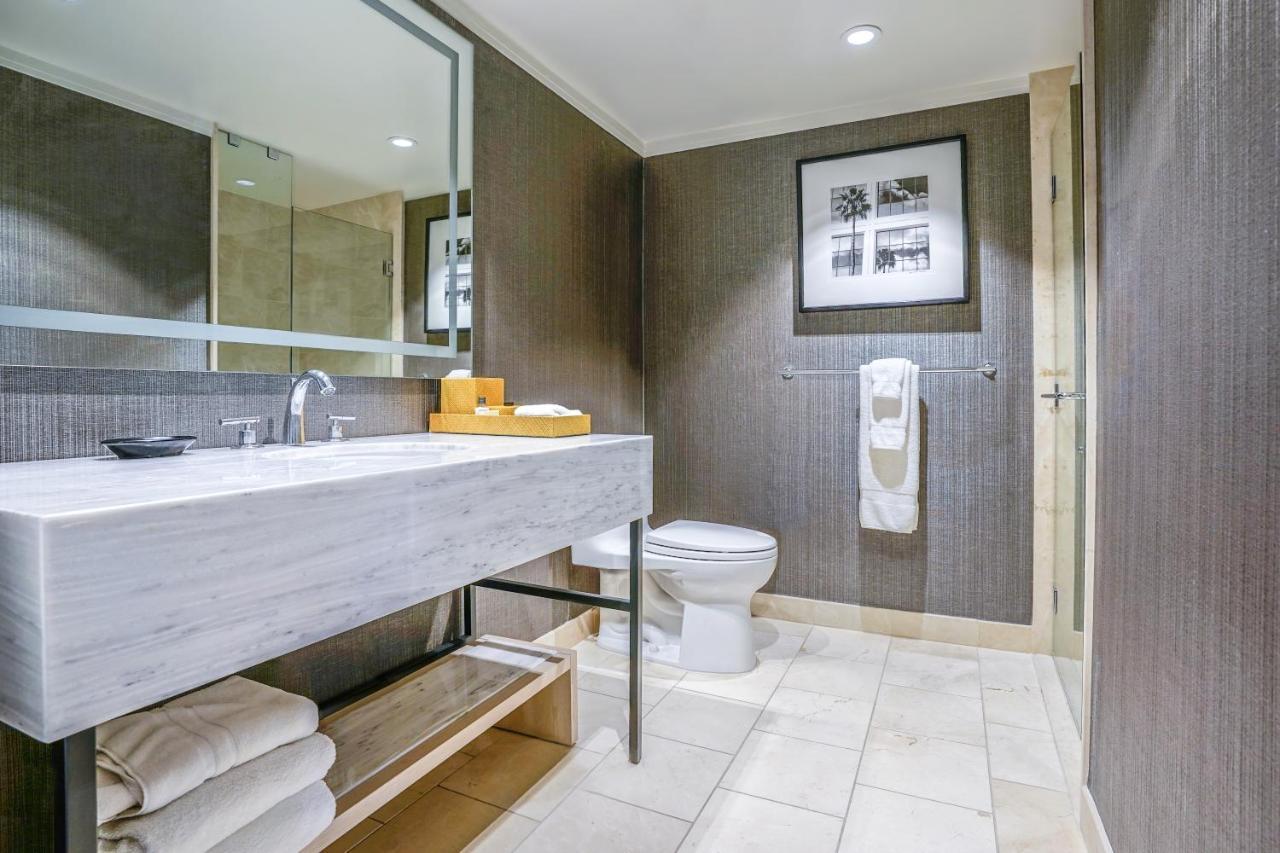 Amarano Burbank-hollywood Hotel