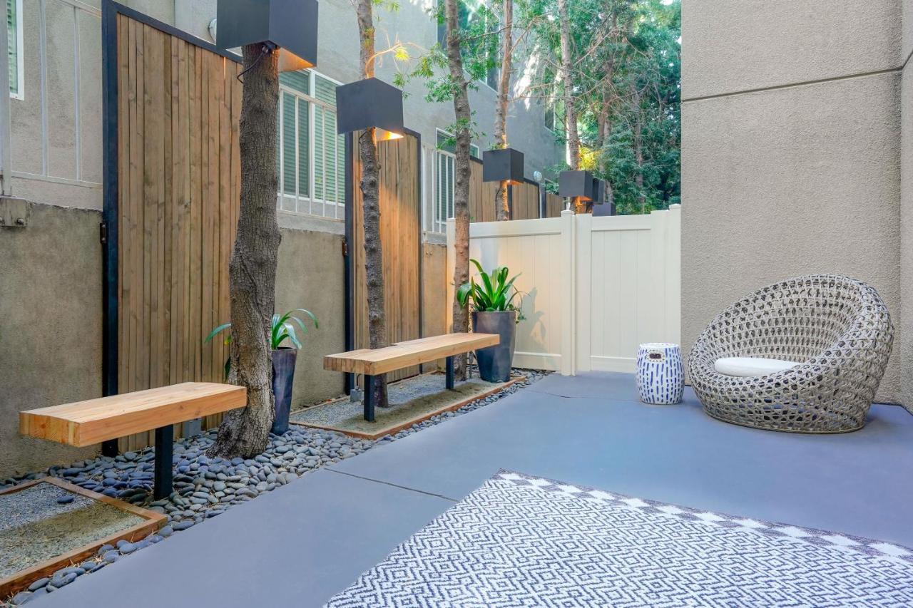 Amarano Burbank-hollywood 4*